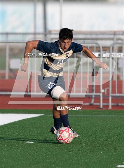 Thumbnail 2 in Lee [Robert E.] vs Alexander (UIL 6A Region 4 Semifinal) photogallery.