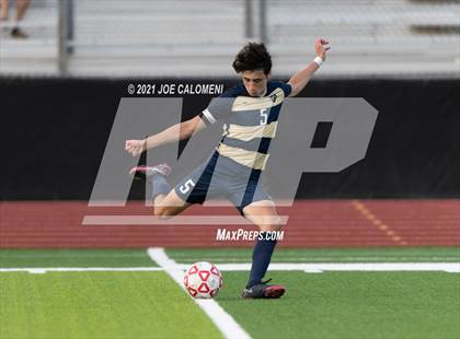 Thumbnail 1 in Lee [Robert E.] vs Alexander (UIL 6A Region 4 Semifinal) photogallery.