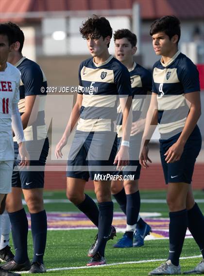 Thumbnail 3 in Lee [Robert E.] vs Alexander (UIL 6A Region 4 Semifinal) photogallery.