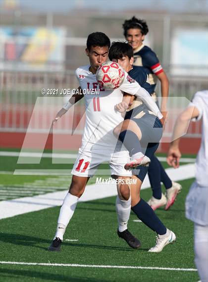Thumbnail 2 in Lee [Robert E.] vs Alexander (UIL 6A Region 4 Semifinal) photogallery.