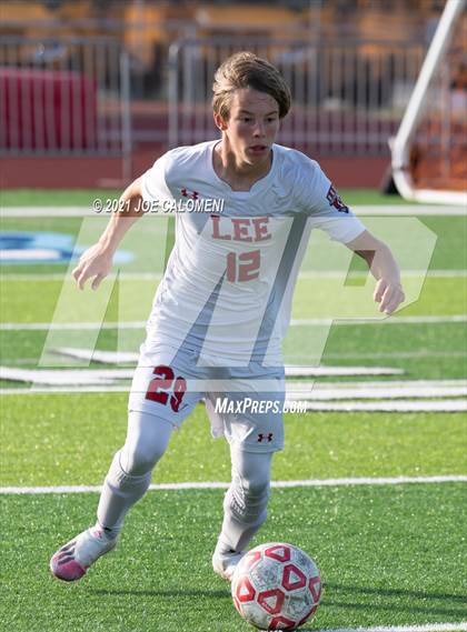 Thumbnail 2 in Lee [Robert E.] vs Alexander (UIL 6A Region 4 Semifinal) photogallery.