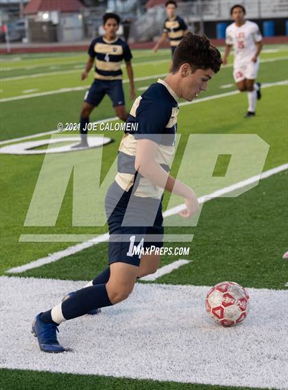 Thumbnail 3 in Lee [Robert E.] vs Alexander (UIL 6A Region 4 Semifinal) photogallery.