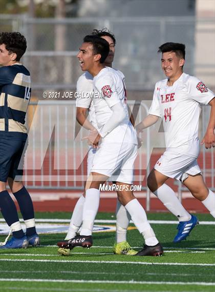 Thumbnail 1 in Lee [Robert E.] vs Alexander (UIL 6A Region 4 Semifinal) photogallery.