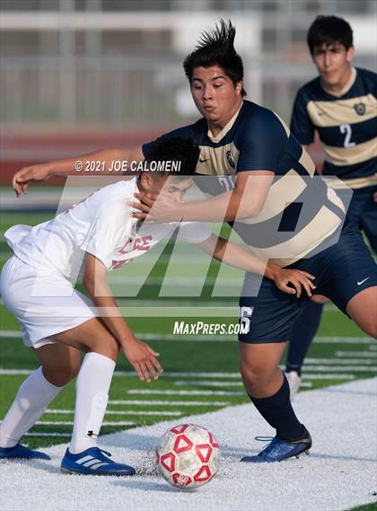 Thumbnail 1 in Lee [Robert E.] vs Alexander (UIL 6A Region 4 Semifinal) photogallery.