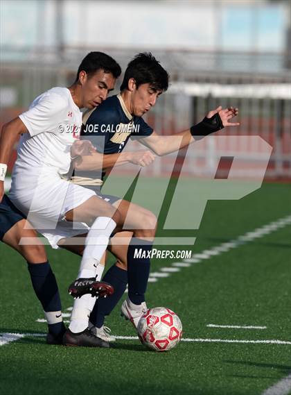 Thumbnail 2 in Lee [Robert E.] vs Alexander (UIL 6A Region 4 Semifinal) photogallery.