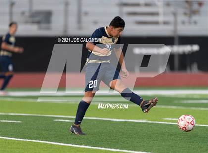 Thumbnail 3 in Lee [Robert E.] vs Alexander (UIL 6A Region 4 Semifinal) photogallery.