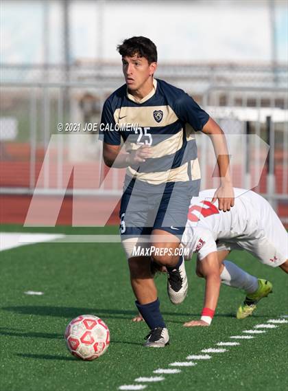 Thumbnail 2 in Lee [Robert E.] vs Alexander (UIL 6A Region 4 Semifinal) photogallery.