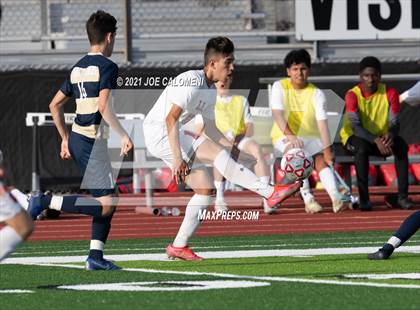 Thumbnail 3 in Lee [Robert E.] vs Alexander (UIL 6A Region 4 Semifinal) photogallery.