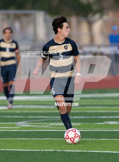 Thumbnail 1 in Lee [Robert E.] vs Alexander (UIL 6A Region 4 Semifinal) photogallery.