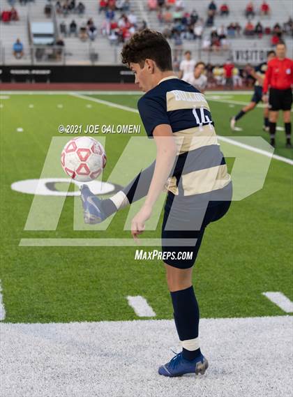 Thumbnail 1 in Lee [Robert E.] vs Alexander (UIL 6A Region 4 Semifinal) photogallery.
