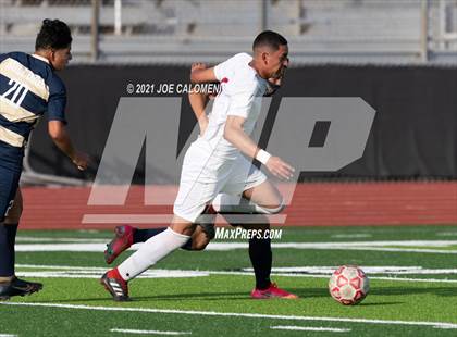 Thumbnail 1 in Lee [Robert E.] vs Alexander (UIL 6A Region 4 Semifinal) photogallery.