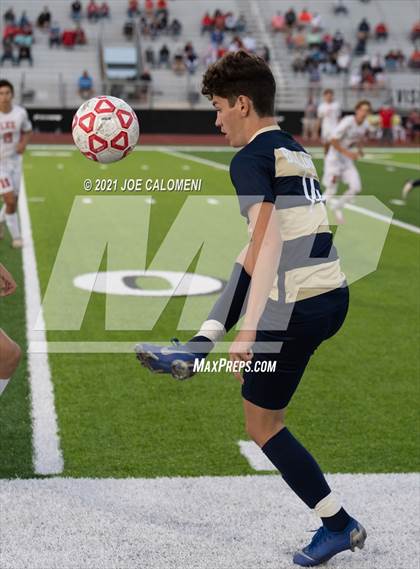 Thumbnail 2 in Lee [Robert E.] vs Alexander (UIL 6A Region 4 Semifinal) photogallery.