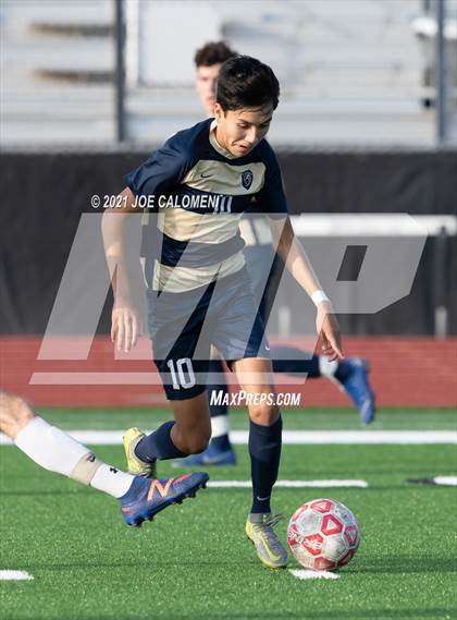 Thumbnail 1 in Lee [Robert E.] vs Alexander (UIL 6A Region 4 Semifinal) photogallery.