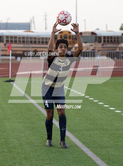 Thumbnail 3 in Lee [Robert E.] vs Alexander (UIL 6A Region 4 Semifinal) photogallery.
