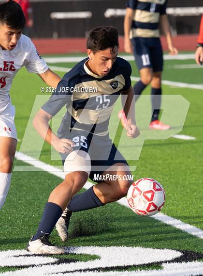 Thumbnail 1 in Lee [Robert E.] vs Alexander (UIL 6A Region 4 Semifinal) photogallery.