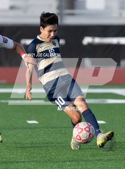 Thumbnail 2 in Lee [Robert E.] vs Alexander (UIL 6A Region 4 Semifinal) photogallery.