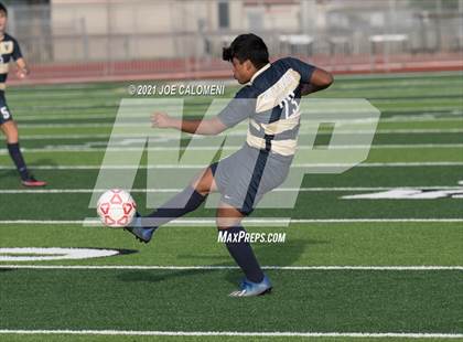 Thumbnail 3 in Lee [Robert E.] vs Alexander (UIL 6A Region 4 Semifinal) photogallery.