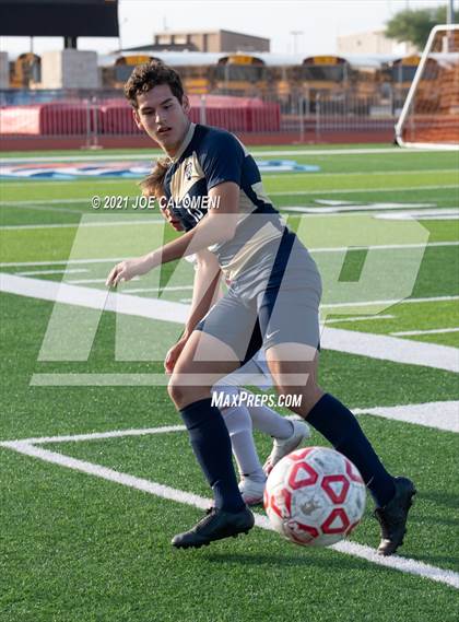 Thumbnail 2 in Lee [Robert E.] vs Alexander (UIL 6A Region 4 Semifinal) photogallery.