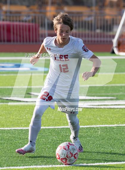 Thumbnail 3 in Lee [Robert E.] vs Alexander (UIL 6A Region 4 Semifinal) photogallery.