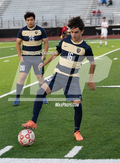 Thumbnail 3 in Lee [Robert E.] vs Alexander (UIL 6A Region 4 Semifinal) photogallery.