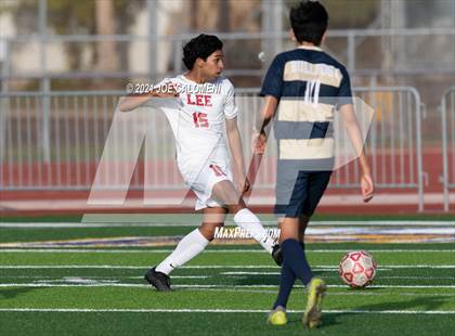 Thumbnail 2 in Lee [Robert E.] vs Alexander (UIL 6A Region 4 Semifinal) photogallery.
