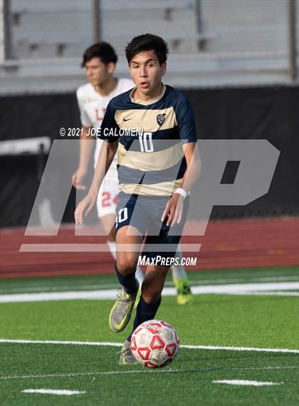 Thumbnail 3 in Lee [Robert E.] vs Alexander (UIL 6A Region 4 Semifinal) photogallery.