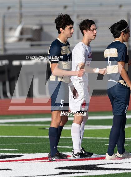 Thumbnail 2 in Lee [Robert E.] vs Alexander (UIL 6A Region 4 Semifinal) photogallery.