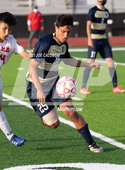 Thumbnail 2 in Lee [Robert E.] vs Alexander (UIL 6A Region 4 Semifinal) photogallery.