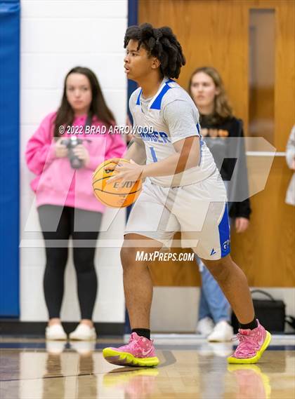 Thumbnail 2 in Garinger @ Mooresville photogallery.