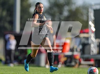 Thumbnail 2 in Edison @ Clovis West photogallery.