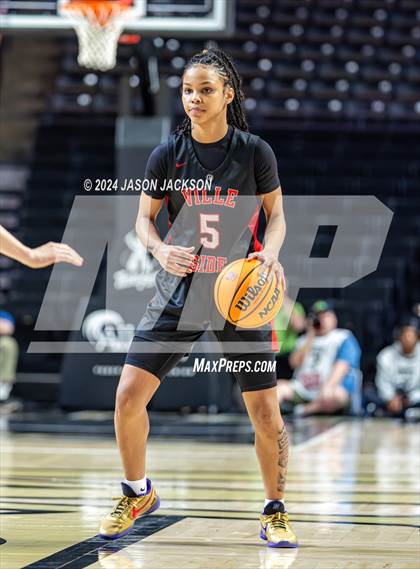 Thumbnail 2 in Rolesville @ Charlotte Catholic (NCHSAA 4A Final) photogallery.