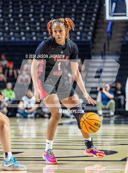 Thumbnail 3 in Rolesville @ Charlotte Catholic (NCHSAA 4A Final) photogallery.