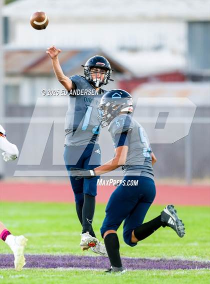 Thumbnail 1 in JV: Coral Academy of Science - Reno @ Yerington photogallery.