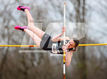 Thumbnail 3 in Shelby County 5-Way Track Meet photogallery.