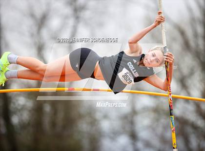 Thumbnail 3 in Shelby County 5-Way Track Meet photogallery.