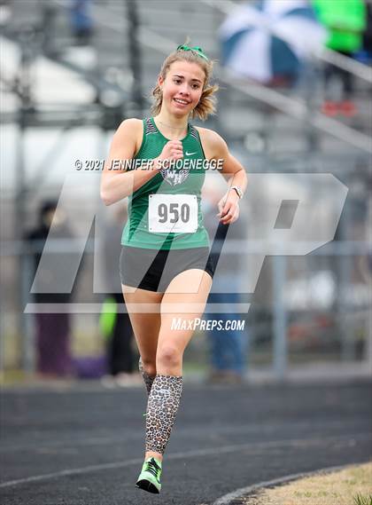 Thumbnail 1 in Shelby County 5-Way Track Meet photogallery.