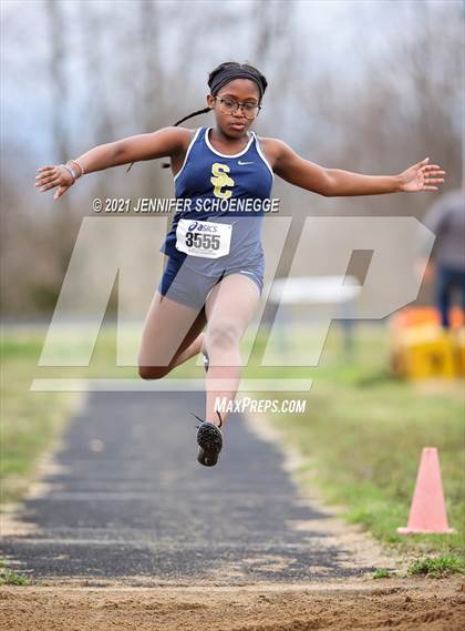 Thumbnail 1 in Shelby County 5-Way Track Meet photogallery.