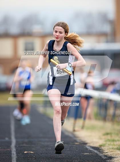 Thumbnail 1 in Shelby County 5-Way Track Meet photogallery.