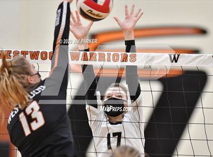 Thumbnail 3 in Vandegrift @ Round Rock Westwood photogallery.