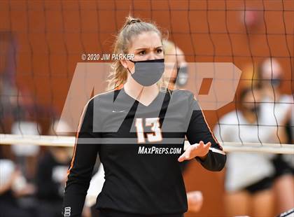 Thumbnail 2 in Vandegrift @ Round Rock Westwood photogallery.