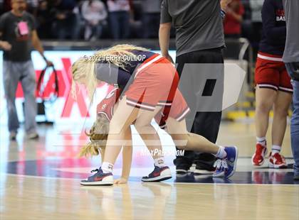 Thumbnail 2 in Springville vs. Lehi (UHSAA 5A Final) photogallery.