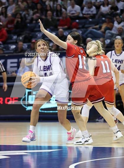 Thumbnail 2 in Springville vs. Lehi (UHSAA 5A Final) photogallery.