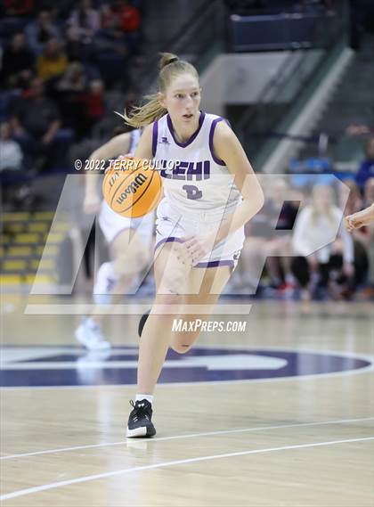 Thumbnail 2 in Springville vs. Lehi (UHSAA 5A Final) photogallery.