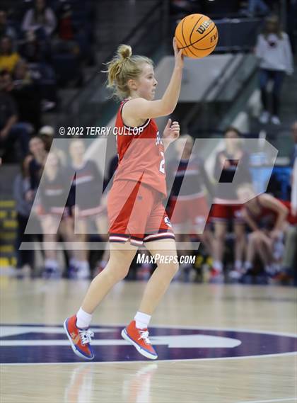 Thumbnail 1 in Springville vs. Lehi (UHSAA 5A Final) photogallery.