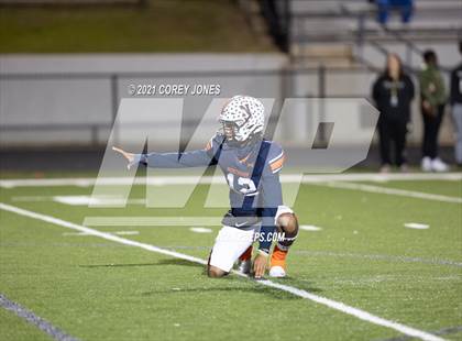Thumbnail 3 in Douglas County vs Northside (GHSA AAAAAA Round 2 Playoff) photogallery.