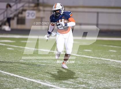 Thumbnail 3 in Douglas County vs Northside (GHSA AAAAAA Round 2 Playoff) photogallery.