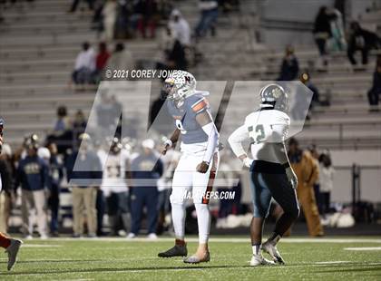 Thumbnail 2 in Douglas County vs Northside (GHSA AAAAAA Round 2 Playoff) photogallery.