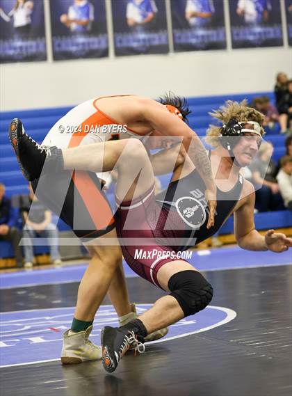 Thumbnail 2 in Berthoud vs. Denver West (Resurrection Christian Tri) photogallery.
