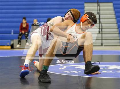 Thumbnail 2 in Berthoud vs. Denver West (Resurrection Christian Tri) photogallery.