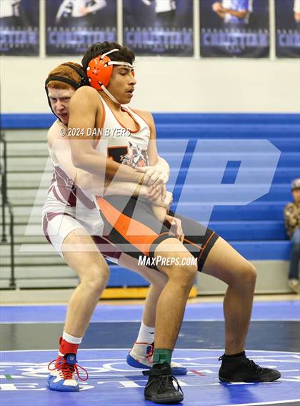 Thumbnail 3 in Berthoud vs. Denver West (Resurrection Christian Tri) photogallery.